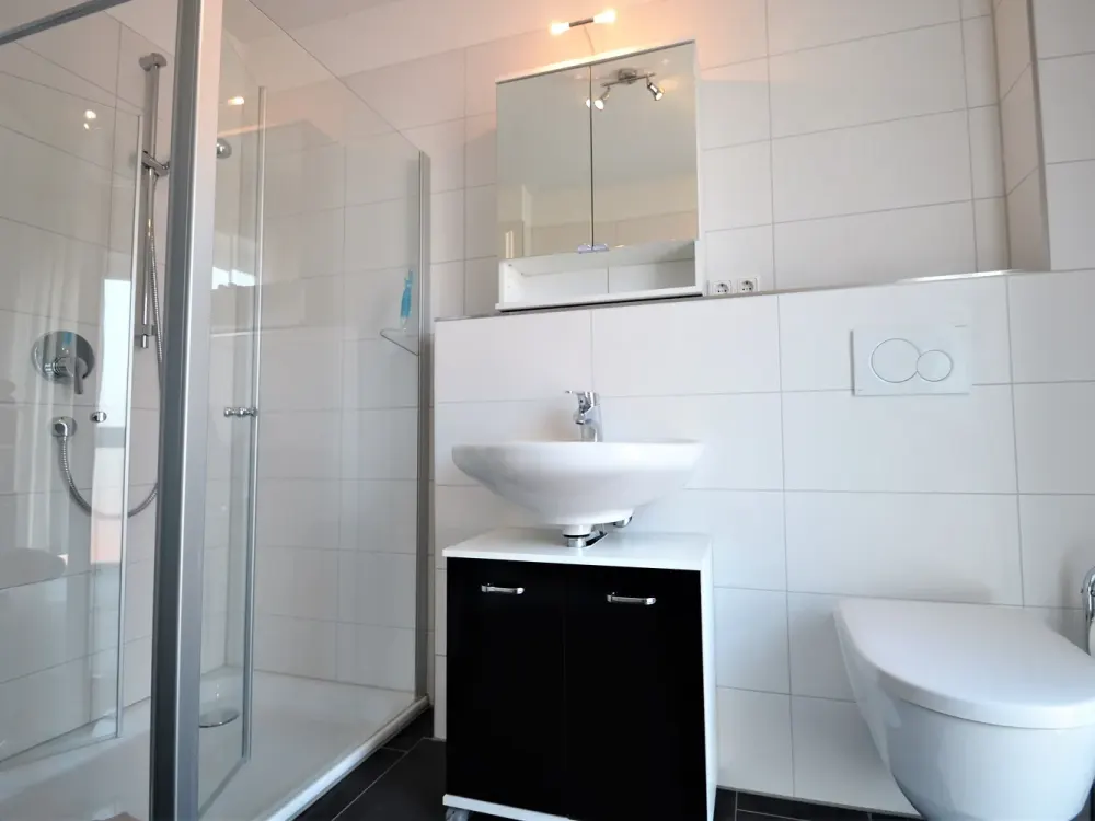 Schöne 1-Zimmer-Wohnung mit Terrasse, voll ausgestattet, zentral in Raunheim