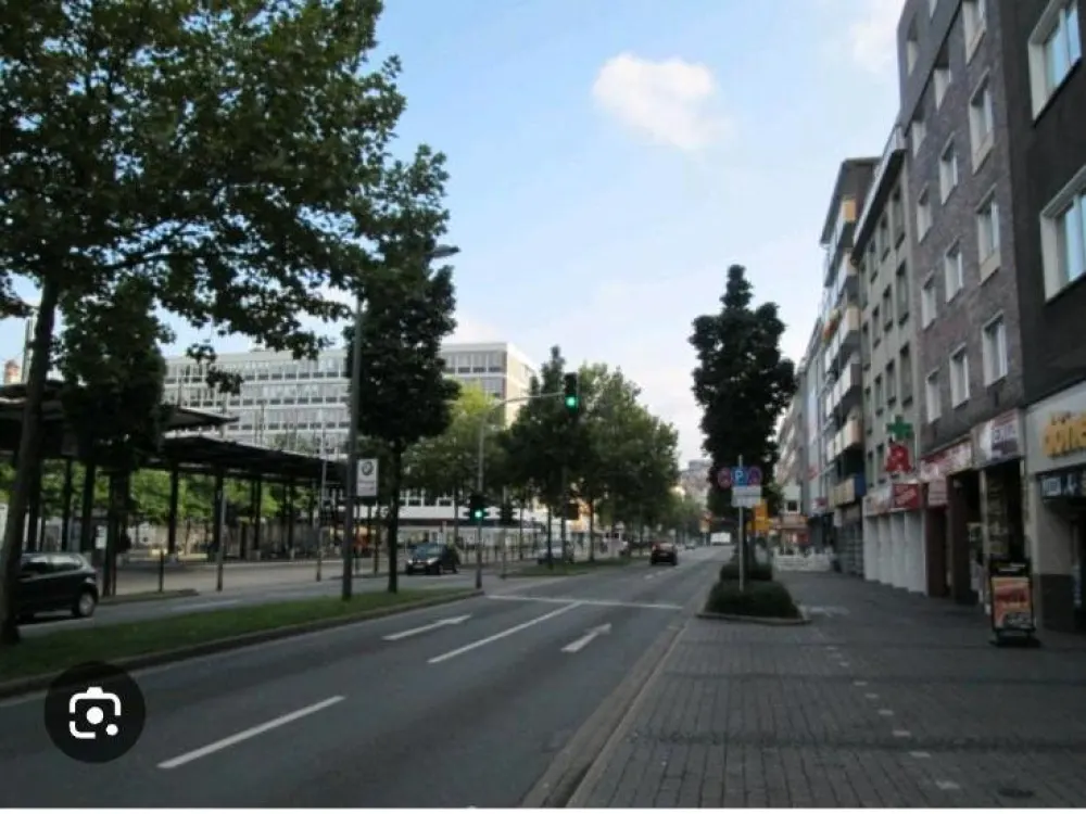 2-Zimmer-Wohnung, 60 m², zentrale Lage