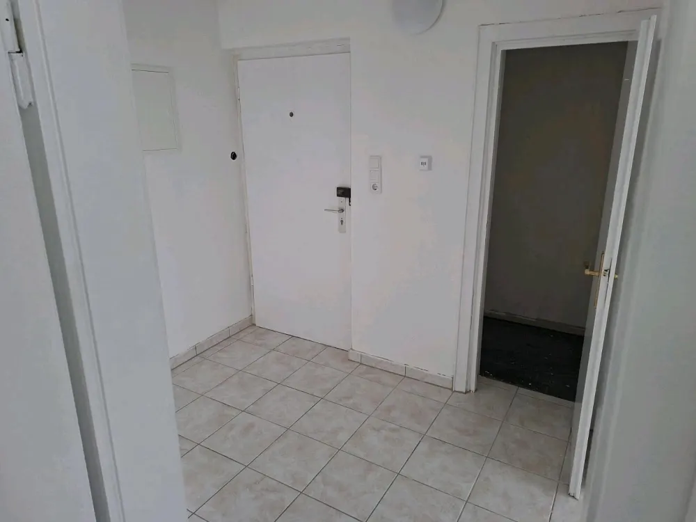 2-Zimmer-Wohnung, 60 m², zentrale Lage