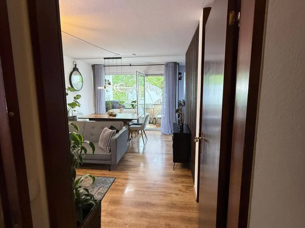 Modernes, stilvolles 1,5-Zimmer-Wohnung- frisch renoviert & hochwertig ausgestattet