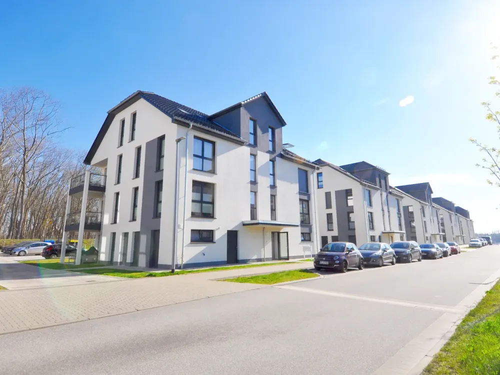 Moderne 3-Zimmer Wohnung in Gehlsdorf - Vollbad mit Fenster, Abstellraum, Außenstellplatz