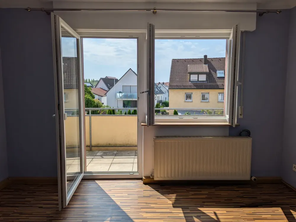Zentrale 2-Zimmer-Wohnung mit Balkon und Aussicht in Stuttgart-Vaihingen