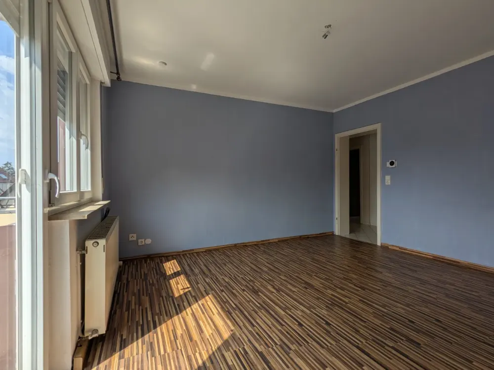 Zentrale 2-Zimmer-Wohnung mit Balkon und Aussicht in Stuttgart-Vaihingen
