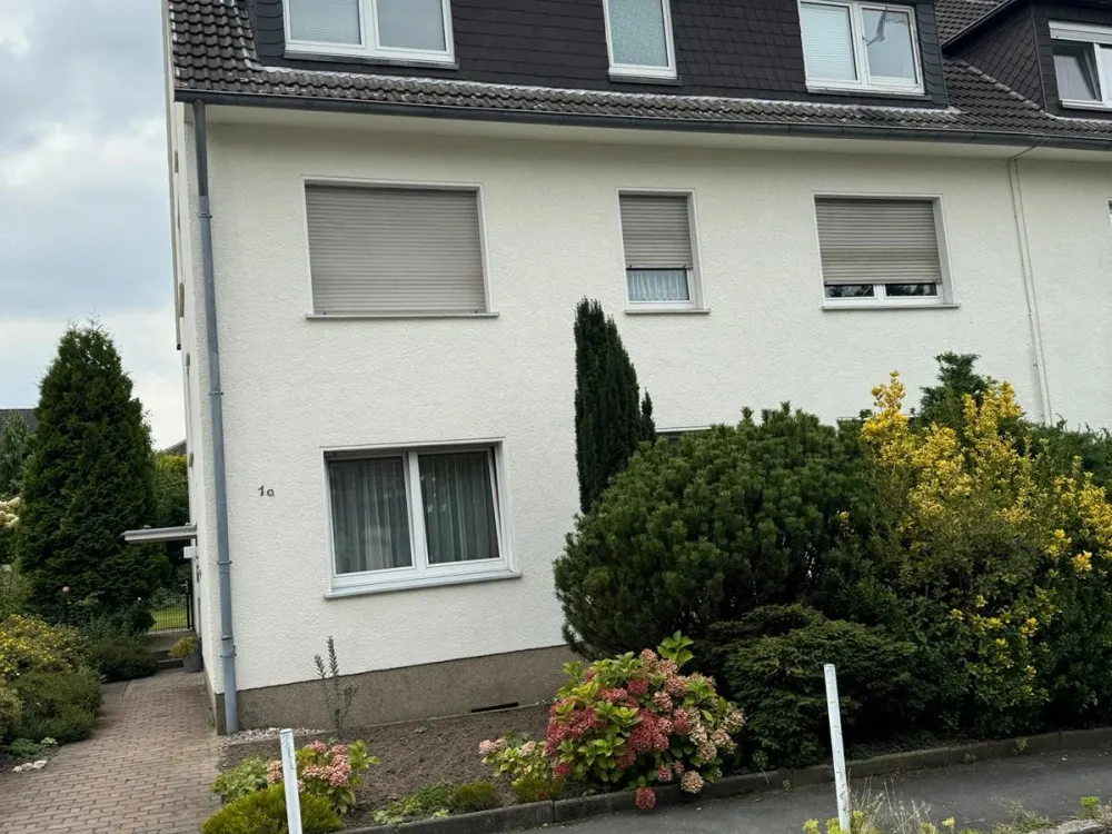Erstbezug! Modernes DG Apartment mit Klimaanlage