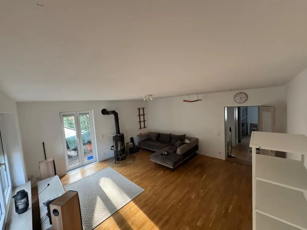 Schöne 2-Zimmer-Terrassenwohnung in Dachau mit Whirlpool