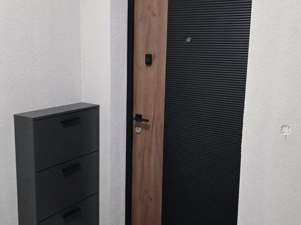 Erstbezug im Neubau: Moderne 3-Zimmer-Wohnung mit Einbauküche & Balkon