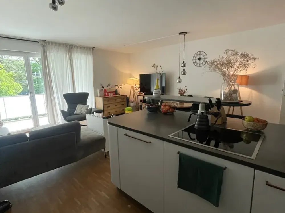 Schöne, ruhige, 3 Zimmer Wohnung mit Balkon