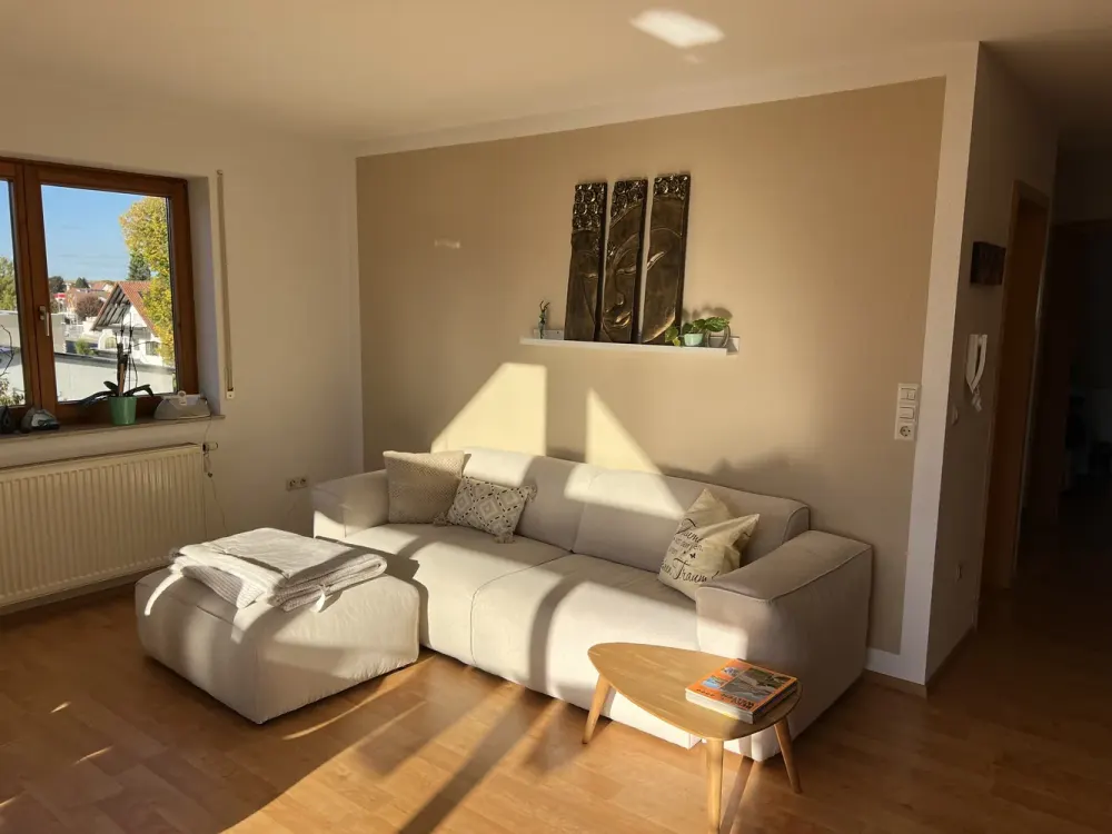 Furnished 59 m² Temporary Apartment with Balcony & Carport in Ochsenhausen