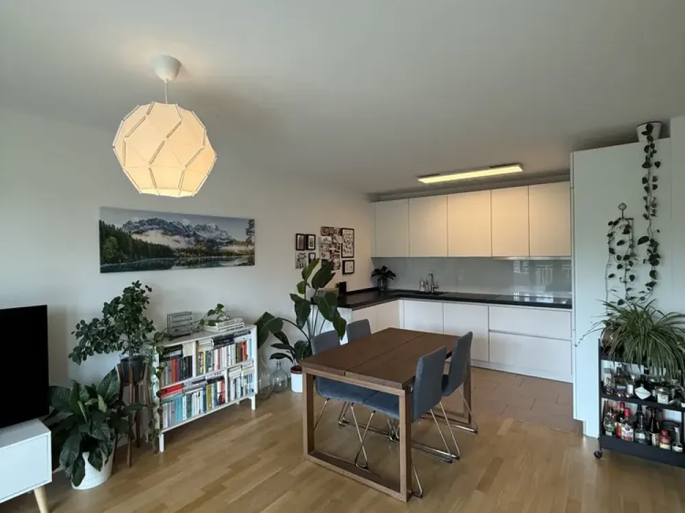 Familienglück * 3-Zi. mit Wintergarten und Balkon * 82 m² * Baujahr 2020