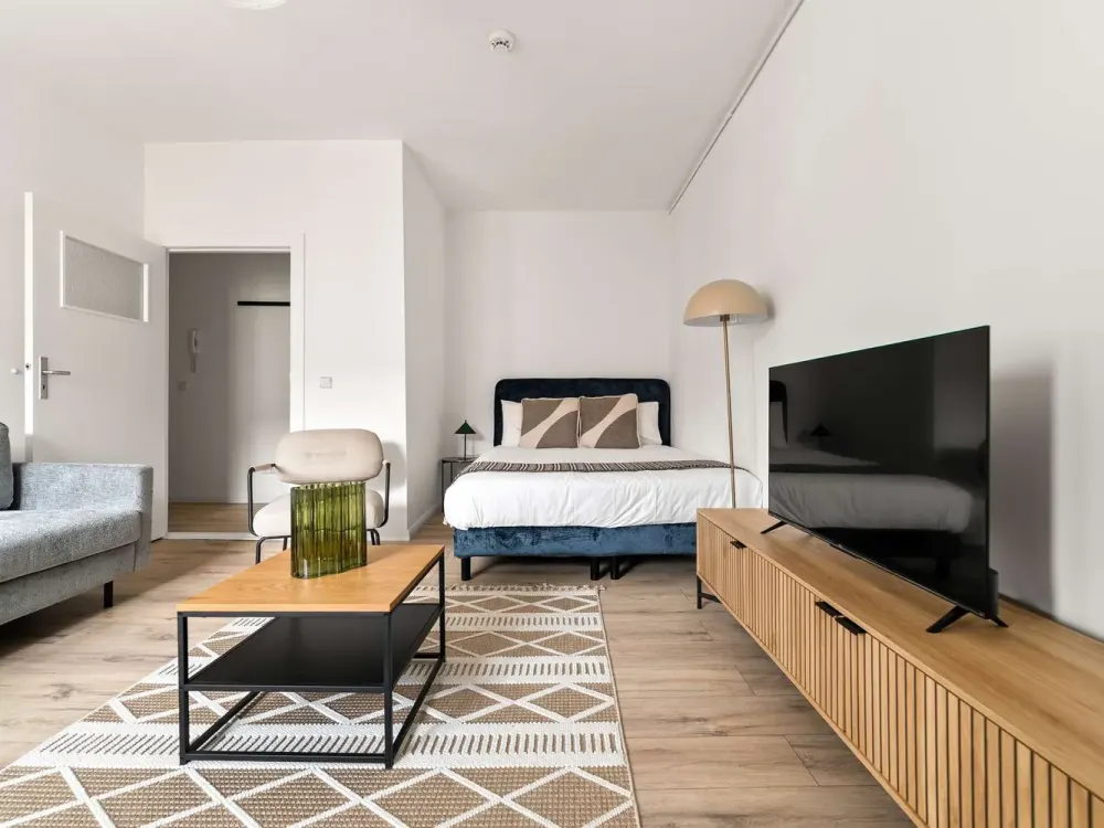 Stilvolle 1-Zimmer Wohnung in Schönberg - voll möbliert