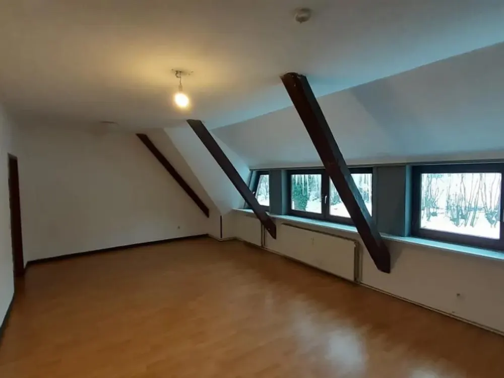 Schöne 4-Zimmer-Wohnung mit Einbauküche in Hoisdorf unter Reet