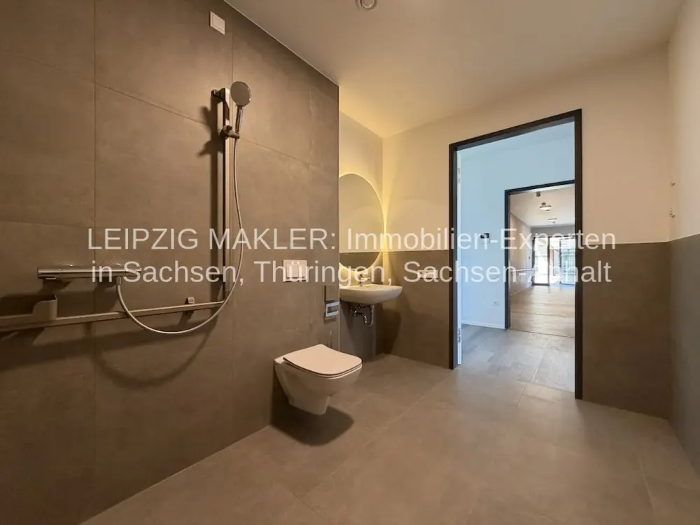 SOFORT EINZIEHEN: Premium Service-Wohnen: Fitnessstudio, Sauna, Swimmingpool, Terrassen, Gastronomie