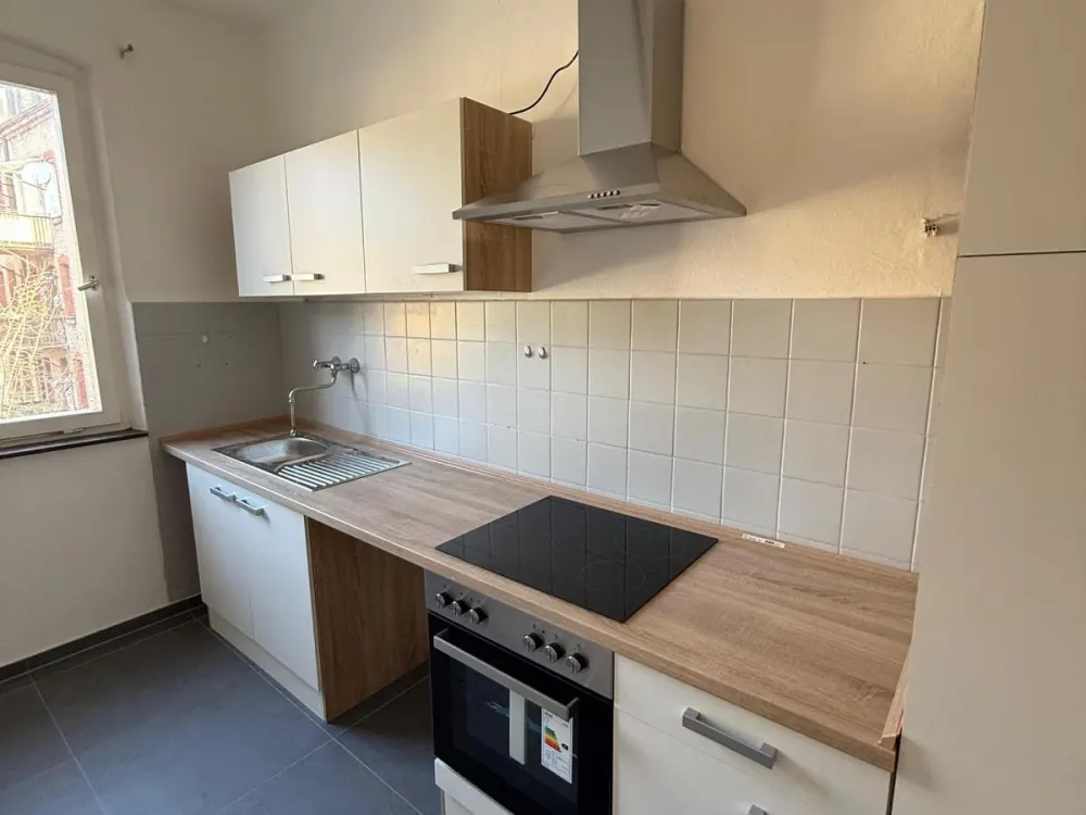 Frisch renovierte 3-Zimmer-Wohnung | 75 m² | EBK | Oststadt