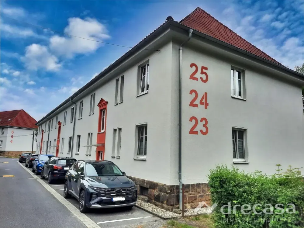 Helle 2-Raum Wohnung + Stellplatz u. Garten mögl.!