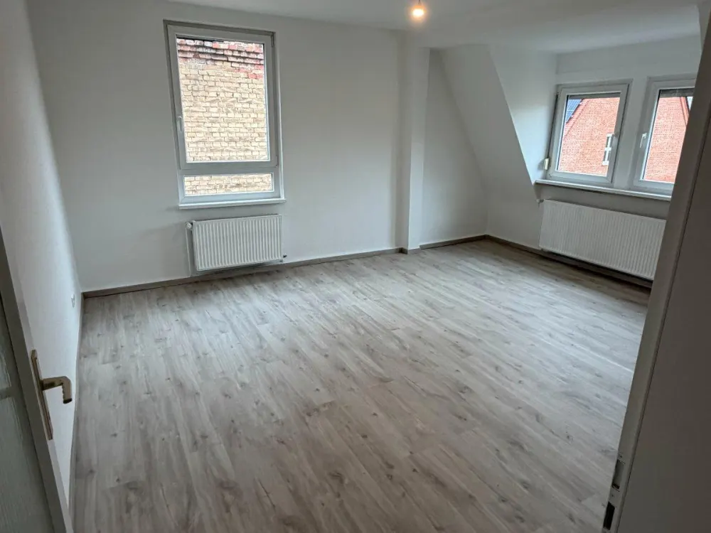neu renovierte 3 Zimmerwohnung in Stgt - West zu vermieten