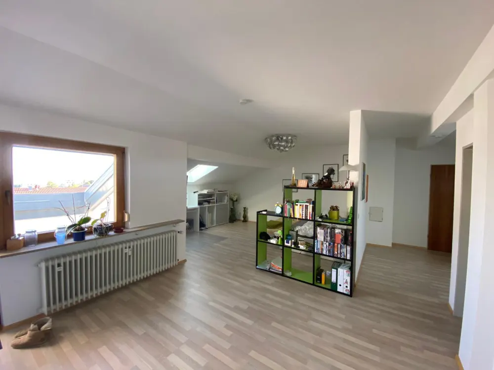 1,5 Zimmer Dachgeschosswohnung in Daisendorf