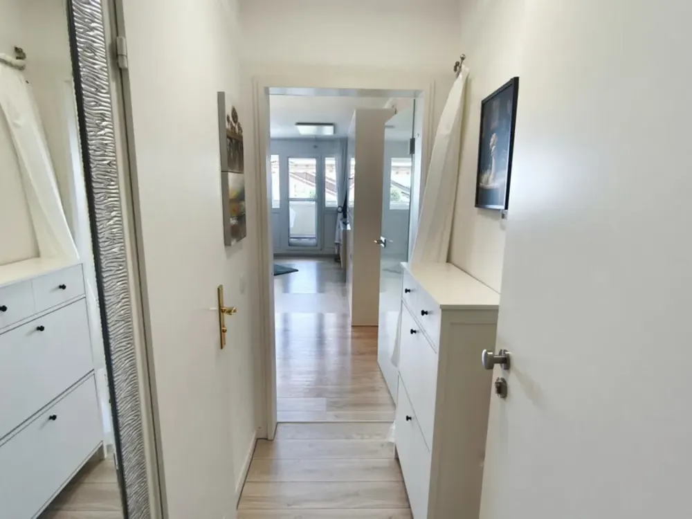 Modernisiertes 1-Zimmer-Appartement mit Balkon und Weitblick bis zum Bodensee in Tettnang