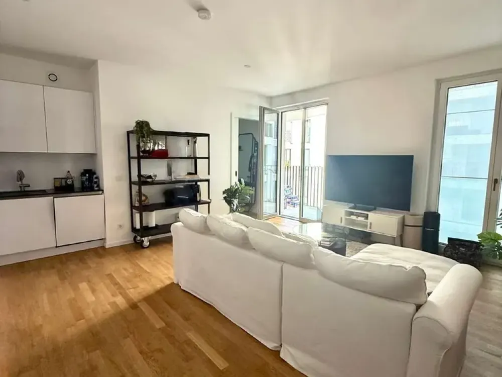 Einziehen und wohlfühlen, diese Wohnung verbindet Großstadtflair mit Rückzugsqualität.