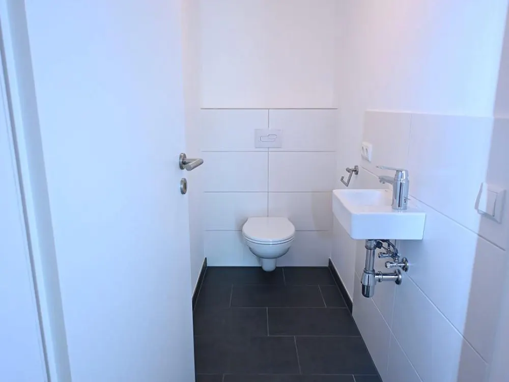 Moderne 3-Zimmer-Wohnung mit großzügiger Terrasse - Burgwedel