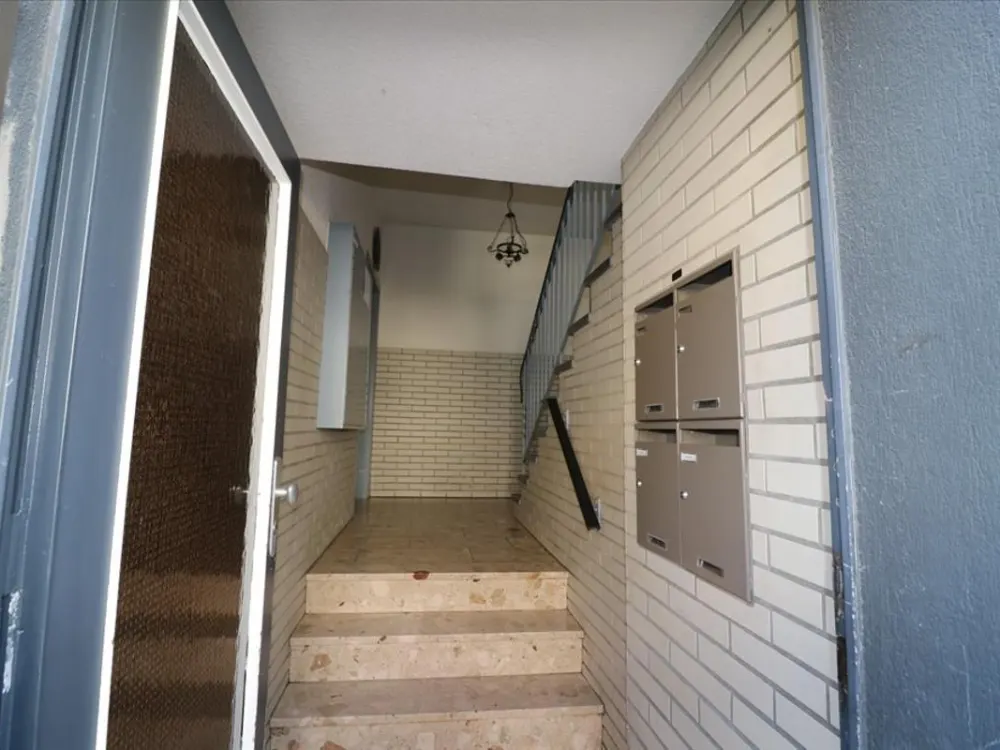*4 Zimmer mit Balkon* in Krefeld, Dießemer Str.