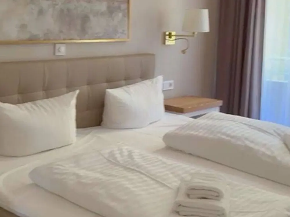 Exceptional - Luxurious Living Directly at the Englischer Garten