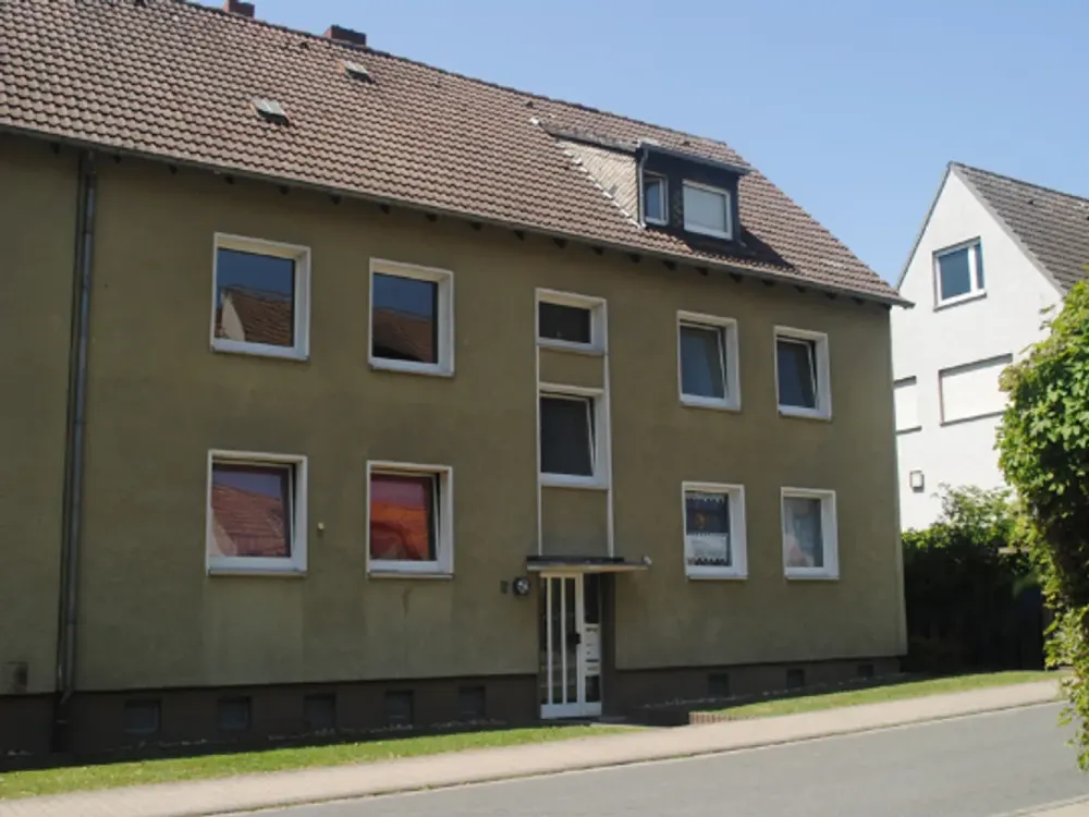 Ab Oktober zu besichtigen-3-Zimmer-Wohnung in der City im Angebot, mit Bodenbelägen