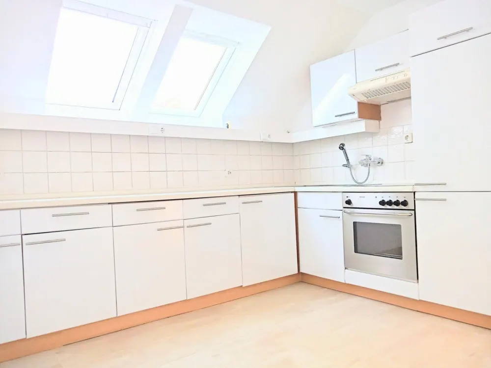 The bright apartment combines tranquility, comfort and spaciousness