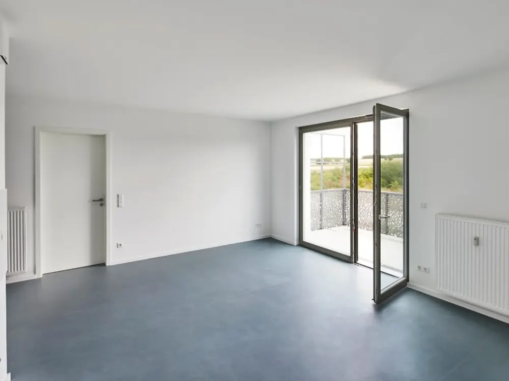 Beautiful 2-Room Apartment with Balcony