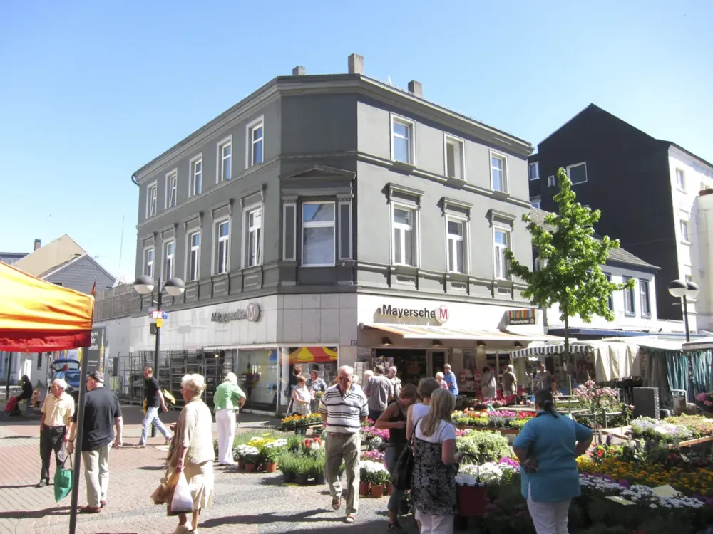 Attraktive Wohnung mit Terrasse in beliebter Lage!!