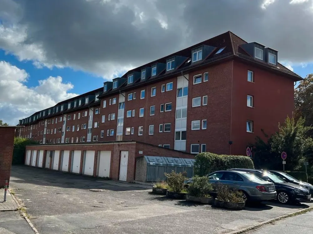 Freundliche 3 Raum-Wohnung mit EBK und Balkon ab 1.10.26