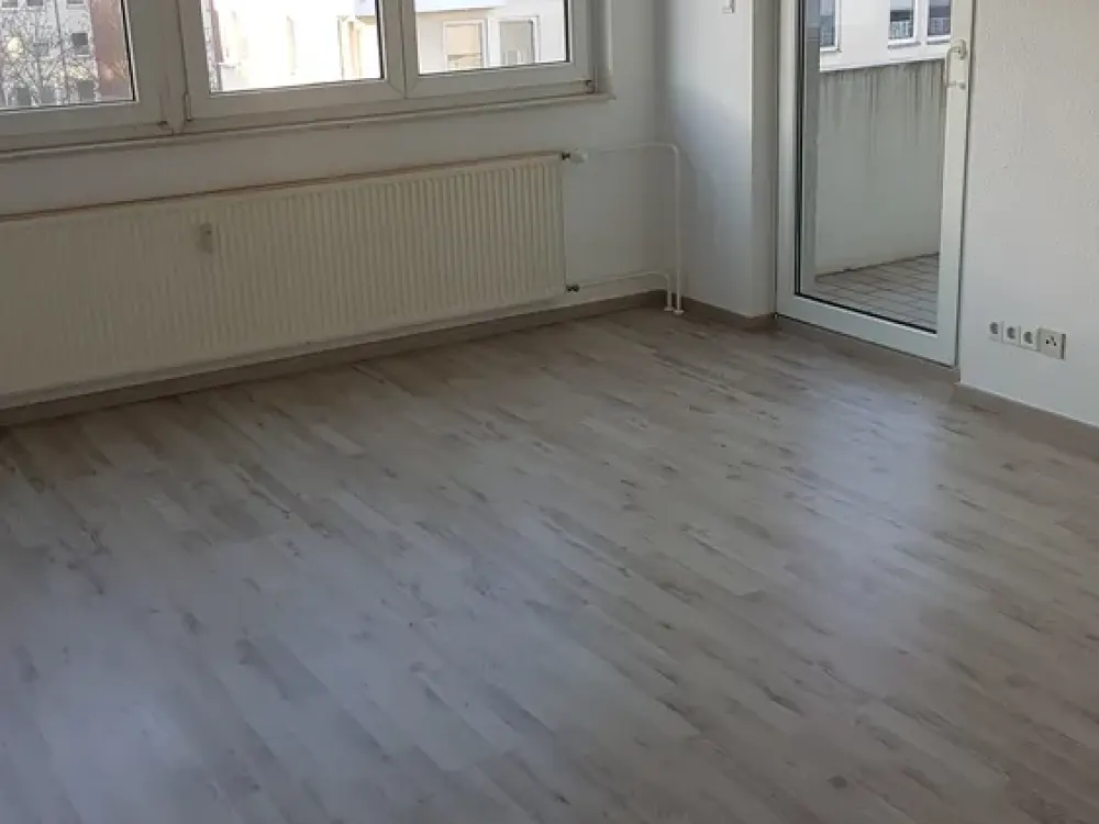 3-Zimmerwohnung mit EBK und Balkon sucht neuen Mieter
