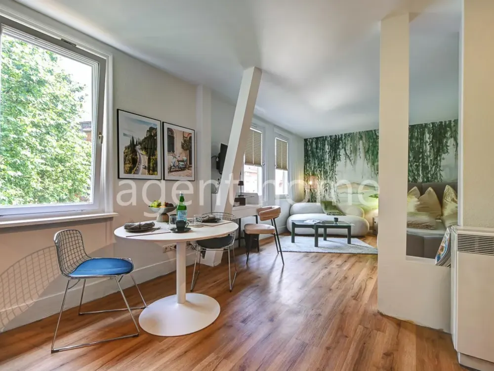 MÖBLIERT - CITY LIVING - Exklusive Wohnung am Mozartplätzle