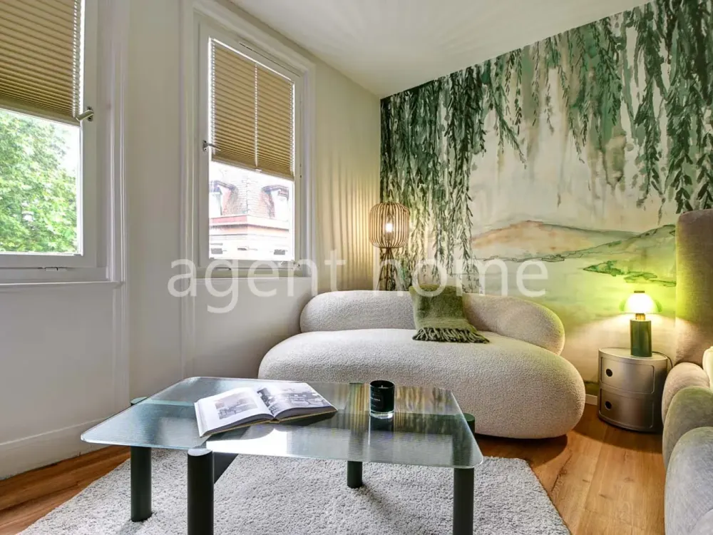 MÖBLIERT - CITY LIVING - Exklusive Wohnung am Mozartplätzle