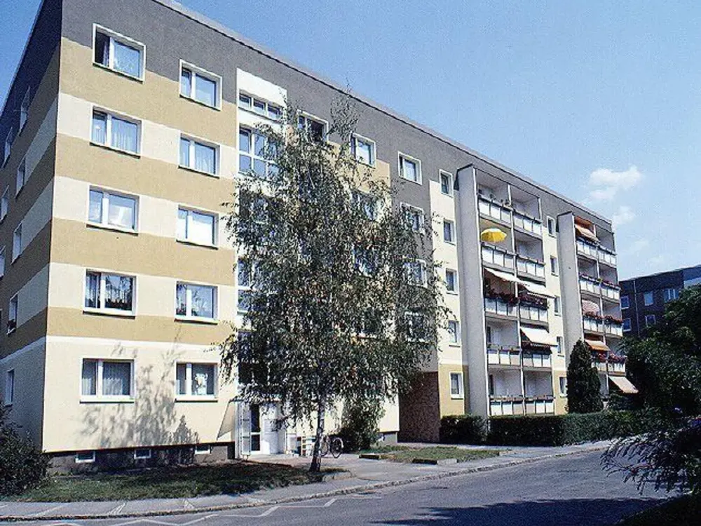 Ihre neue Wohnung: günstig geschnittene 4-Zimmer-Wohnung mit Balkon!