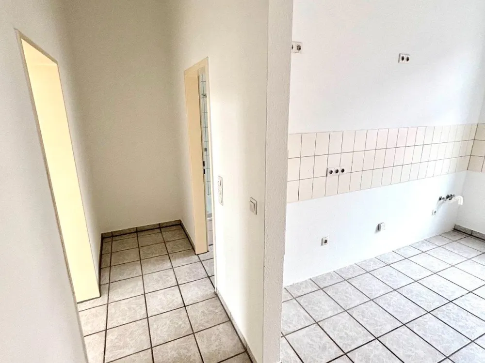 zentale gelegene 2-Zimmer Wohnung ab sofort