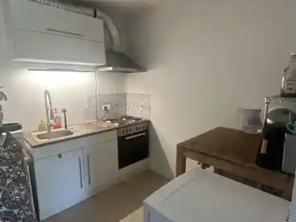 Praktische 1-Zimmer-Wohnung mit Balkon in München-Moosach