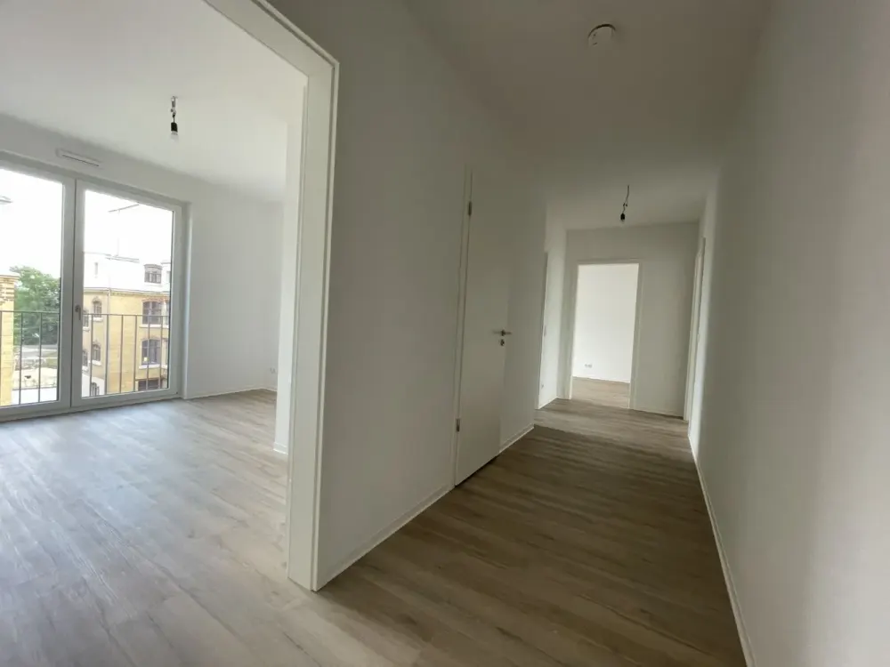 New Build: Modern 3-Room Apartment with Daylight Bathroom, Bathtub, Shower, Loggia | Optional with Fitted Kitchen