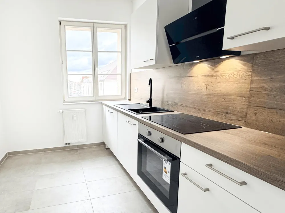 1. Monat Kaltmietfrei! Hochwertig sanierte 2,5-Raum-Wohnung