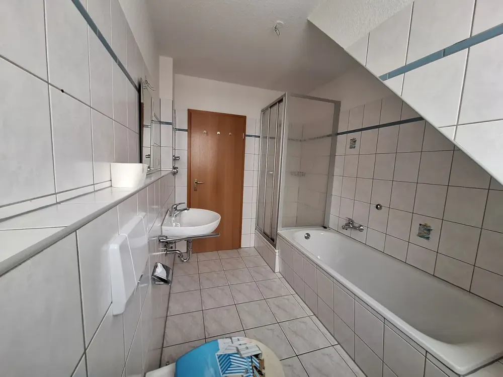 Available Immediately! 2-Room Attic Apartment in Well-Maintained Multi-Family House