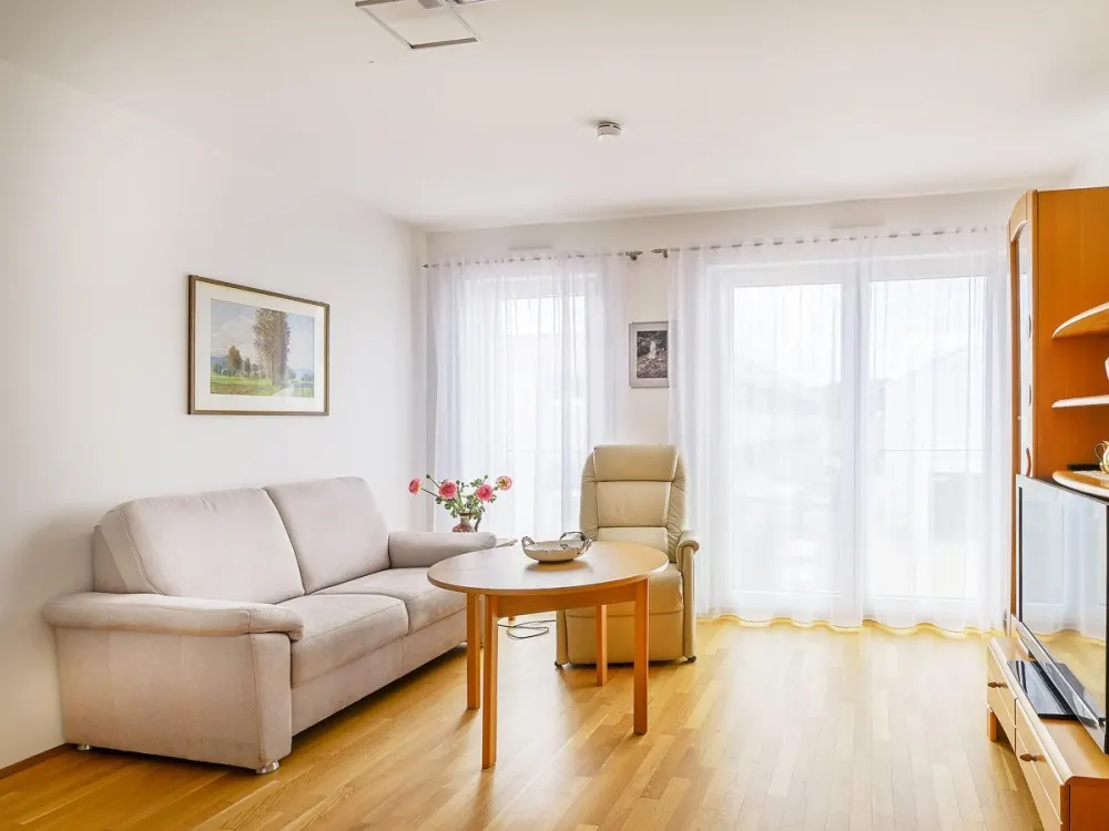 Bright & Modern 2-Room Apartment in Pfinztal-Berghausen