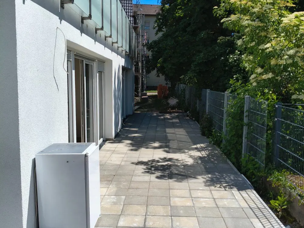 Bert4A: 2-Zi. Neubau mit Terrasse & Echtholzparkett in Lauf a.d.P