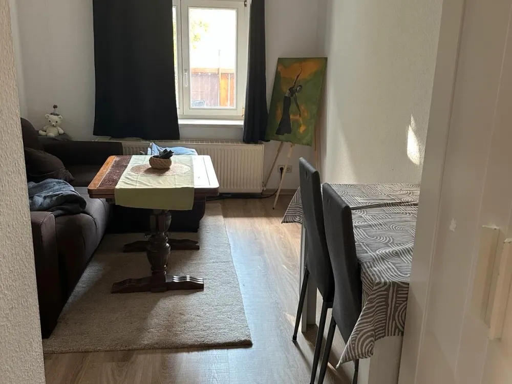Nachmieterin für WG-Zimmer in 3-Raum-Wohnung gesucht