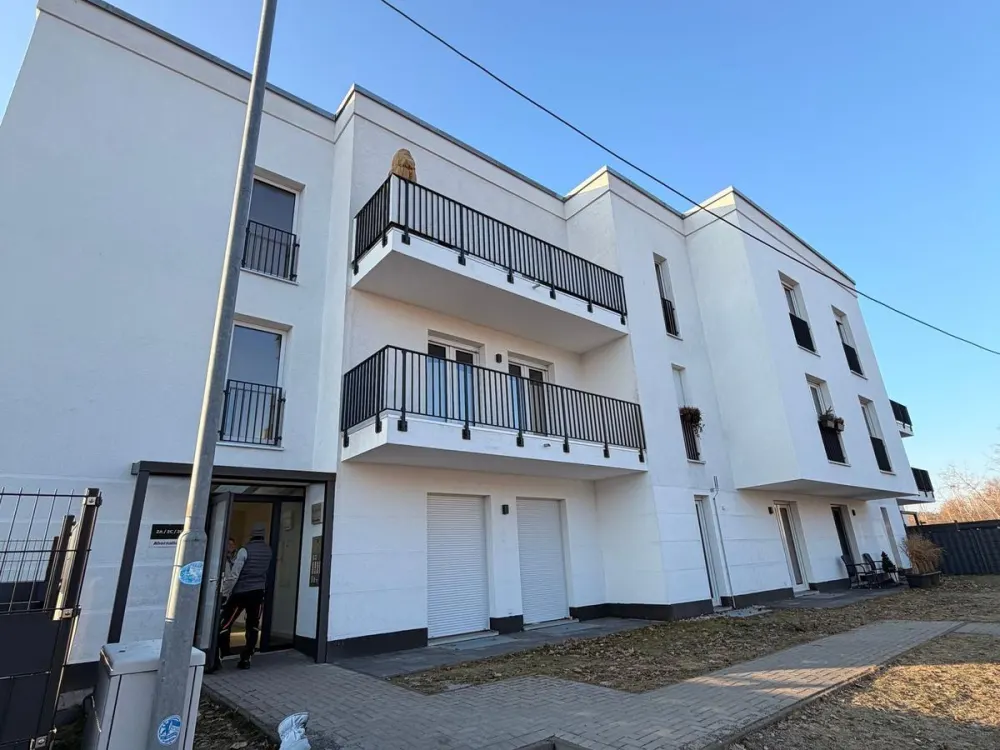 Großzügige 4-Zimmer-Wohnung mit 2 Bädern und sonniger Terrasse