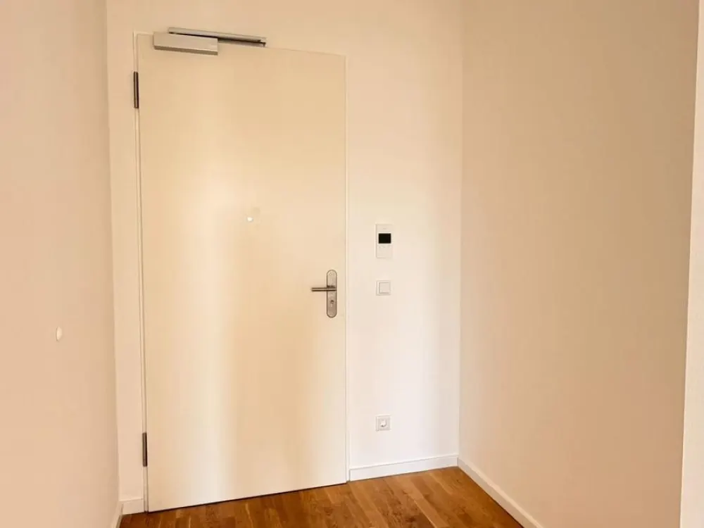 Großzügige 4-Zimmer-Wohnung mit 2 Bädern und sonniger Terrasse