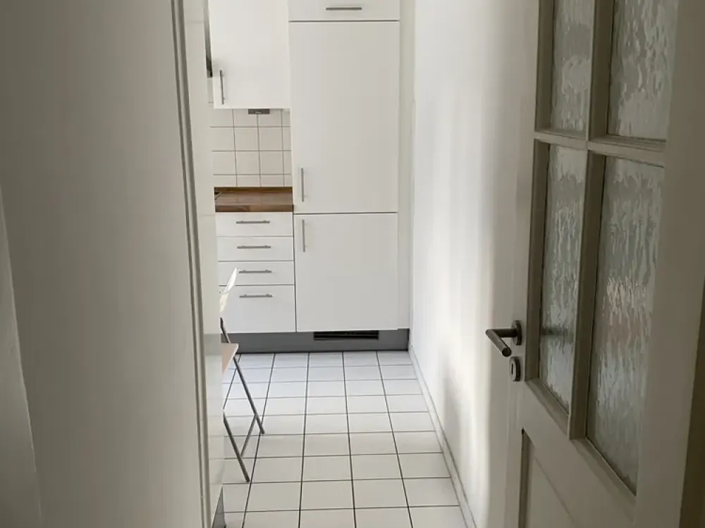 Top-Lage Bijou in Schwabing - provisionsfrei, möbliert, direkt am Engl. Garten/bei Allianz