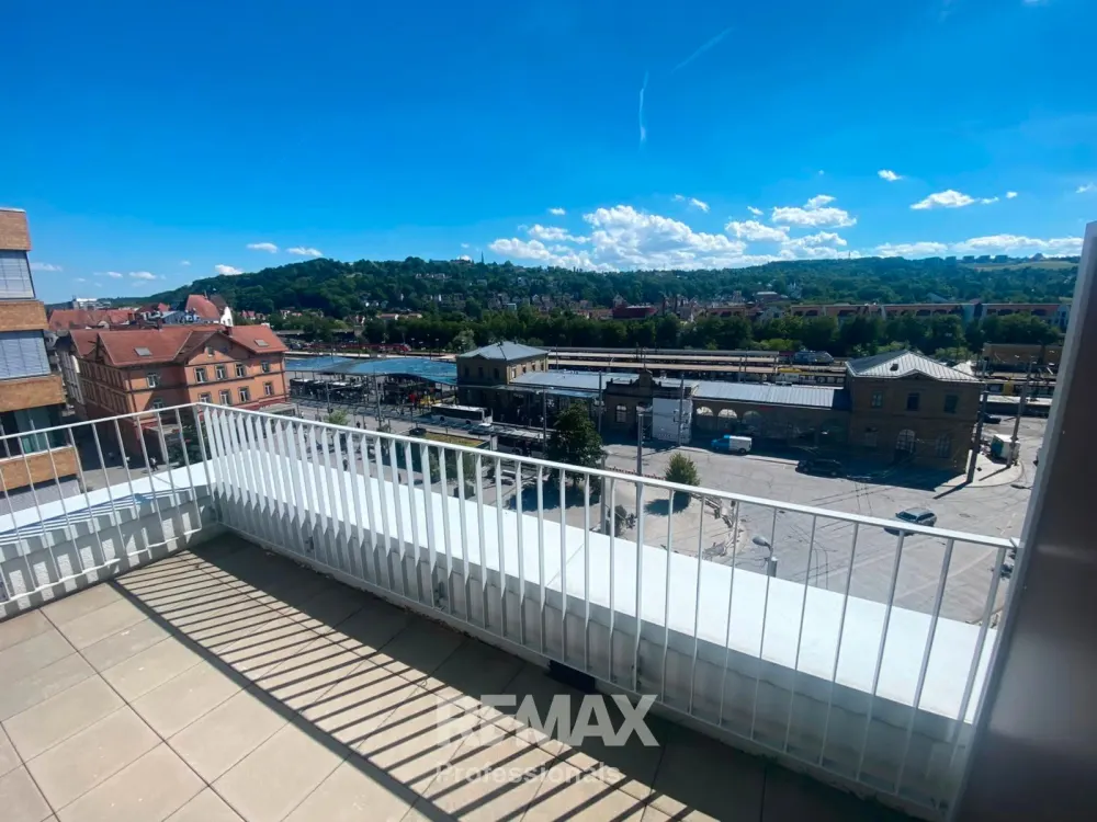 Neuwertige Penthousewohnung im Zentrum Esslingens mit einzigartiger Terrasse und Panoramaausblick