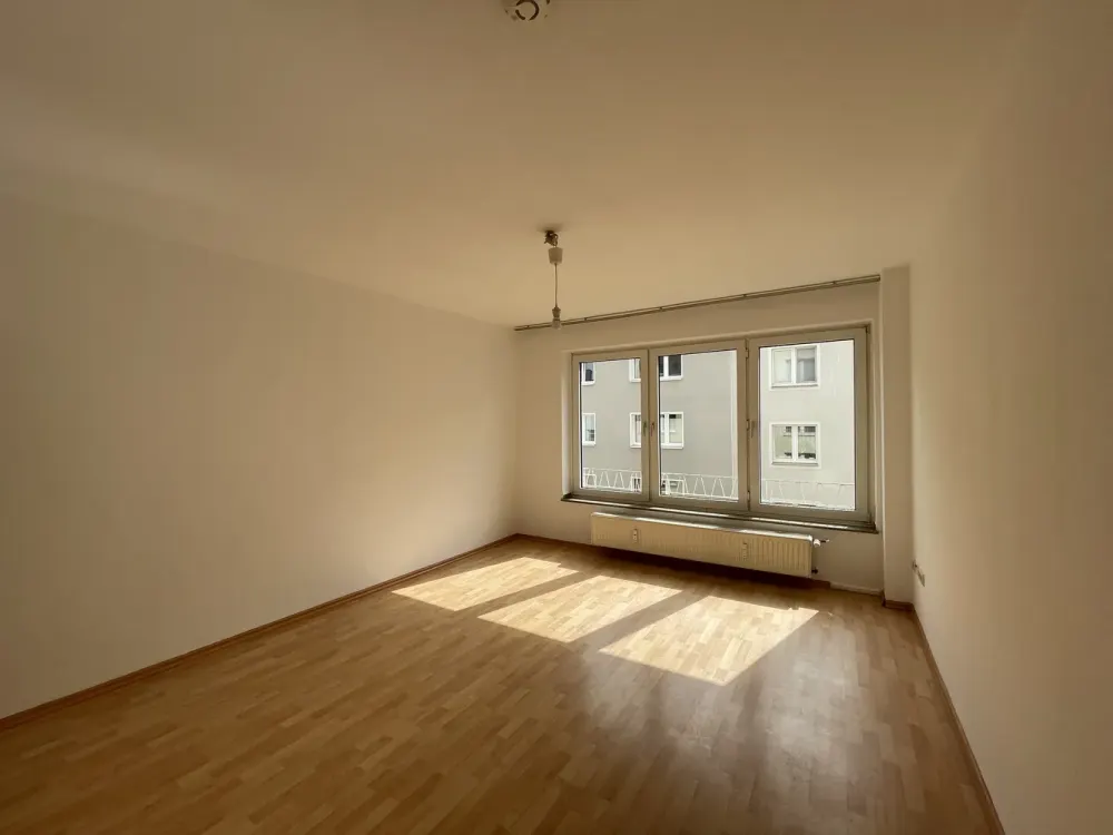Modernes Apartment mit Küche, 2. OG - innenstadtnah!