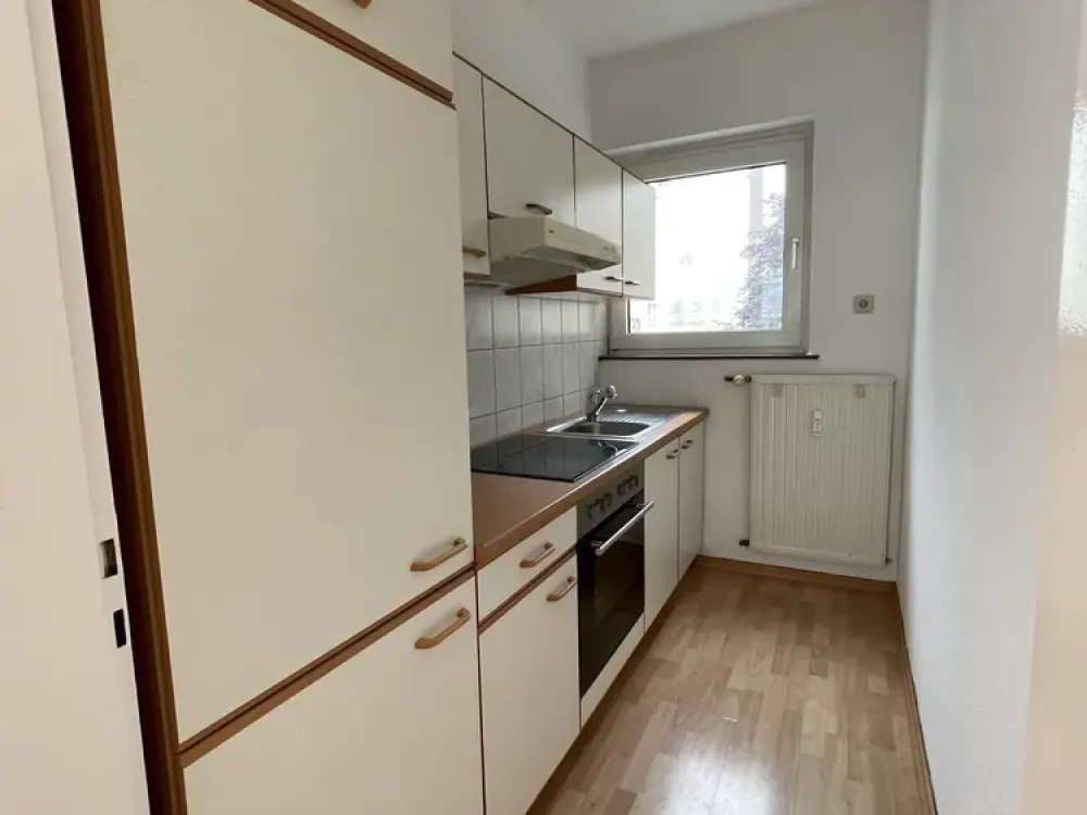 Modernes Apartment mit Küche, 2. OG - innenstadtnah!