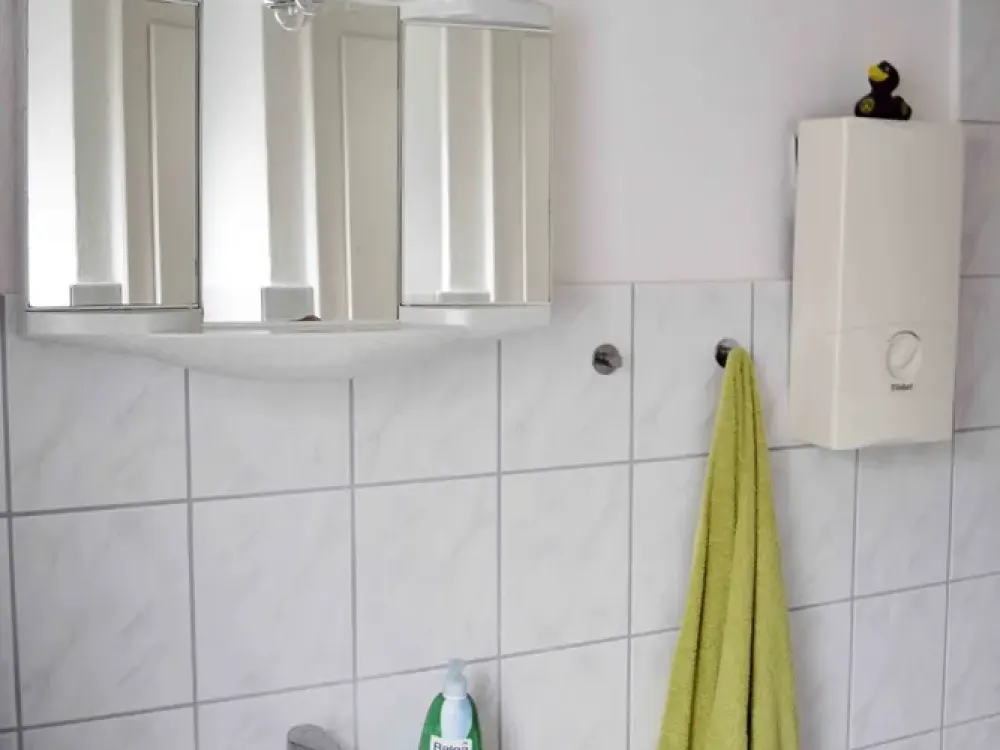 Modernes Apartment mit Küche, 2. OG - innenstadtnah!