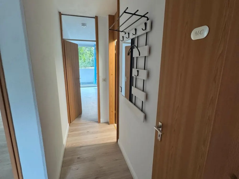 4 Zimmerwhg. mit Einbauküche und Balkon in ruhiger Lage - verfügb